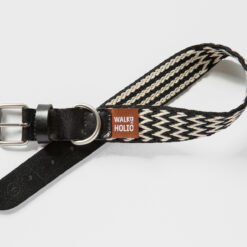 Alternative view of Walkaholic牛皮頸帶 - Famous系列